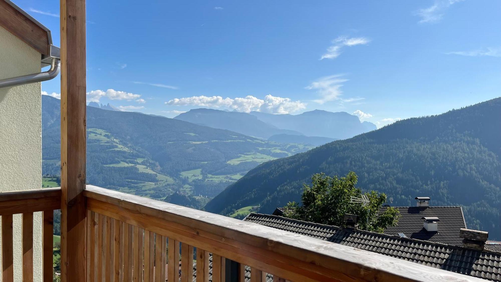 Gasthaus Zum Weissen Kreuz Lazfons Exteriér fotografie