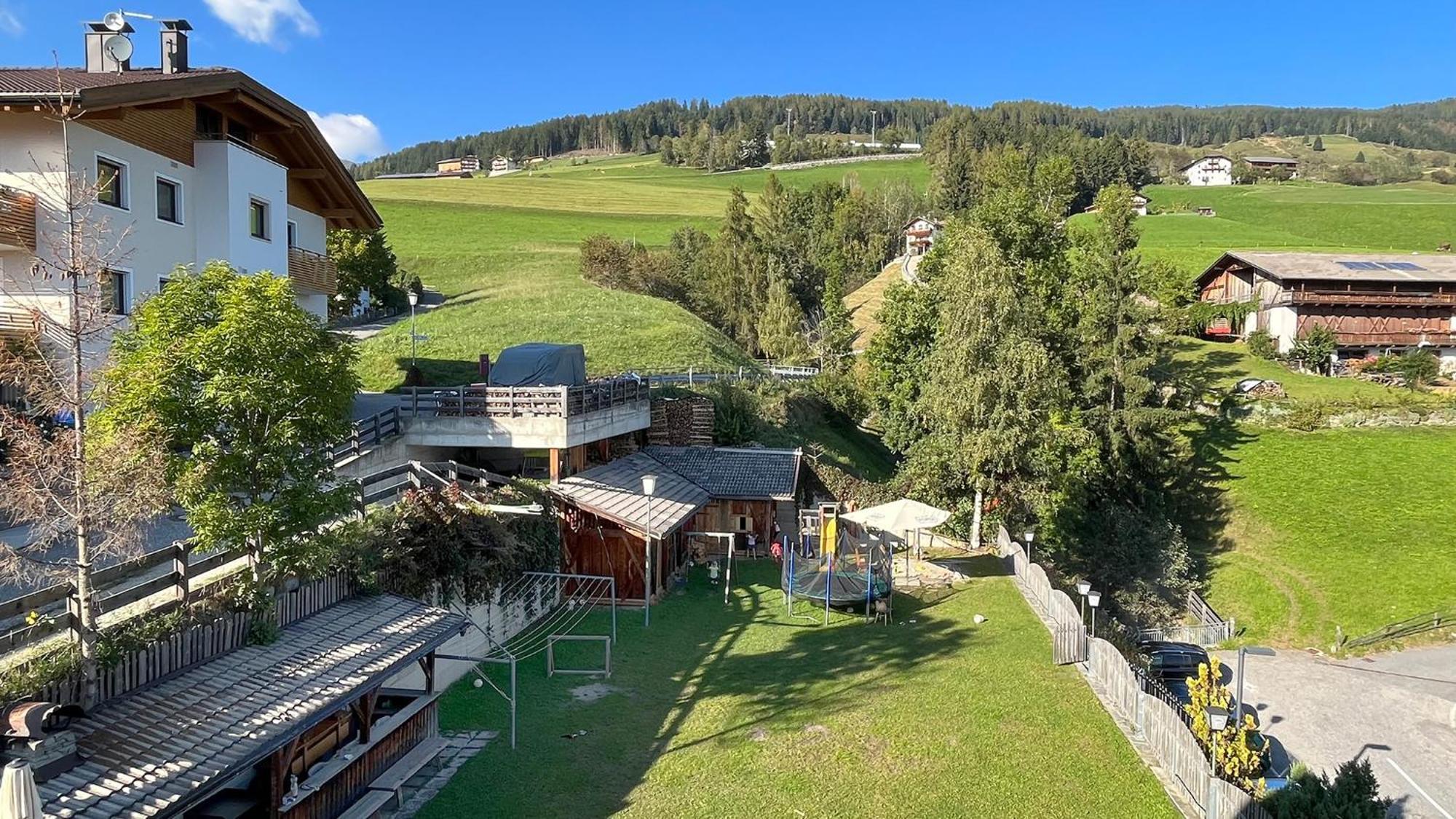 Gasthaus Zum Weissen Kreuz Lazfons Exteriér fotografie