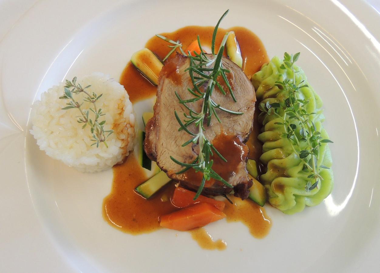 Gasthaus Zum Weissen Kreuz Lazfons Exteriér fotografie