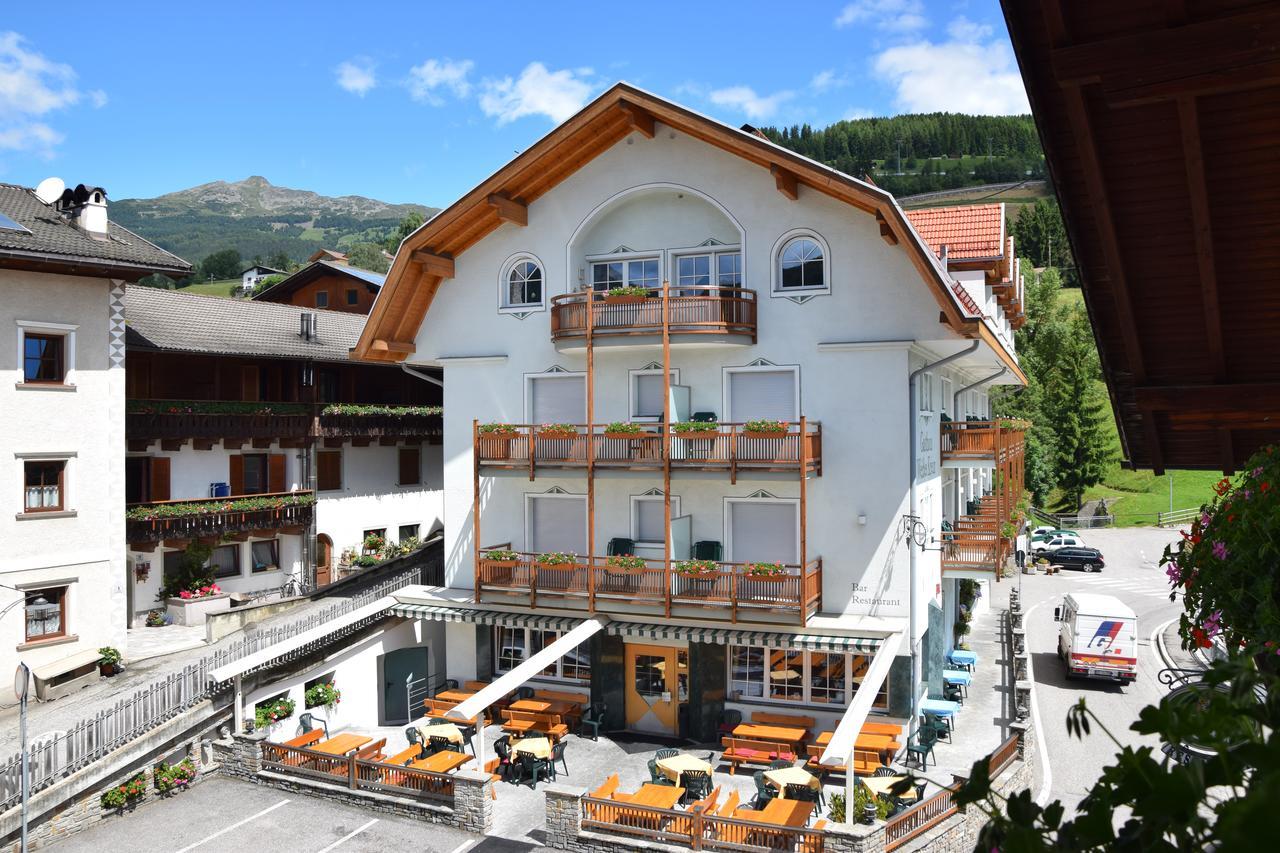 Gasthaus Zum Weissen Kreuz Lazfons Exteriér fotografie