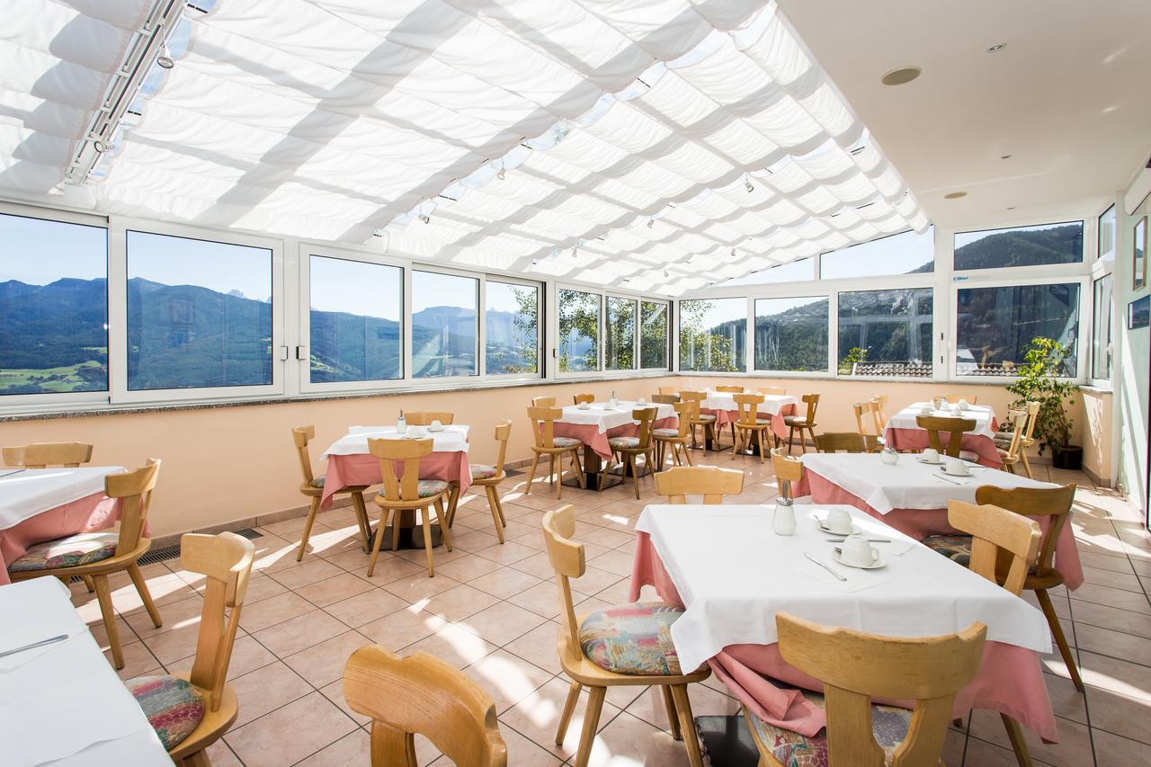 Gasthaus Zum Weissen Kreuz Lazfons Exteriér fotografie